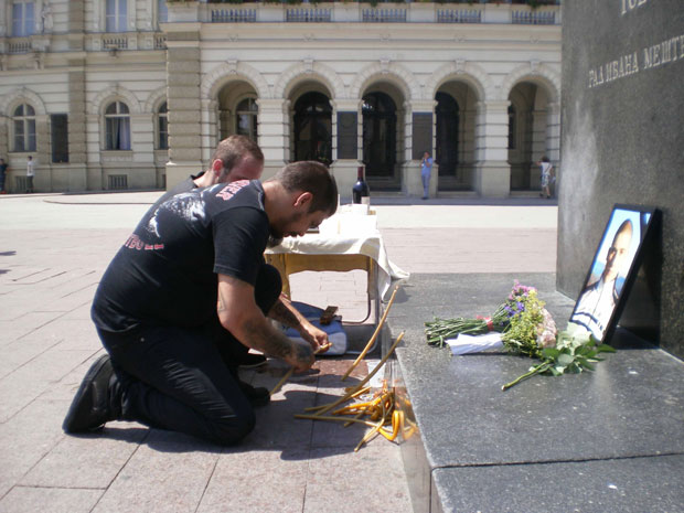 Нови Сад: Опроштај од добровољца страдалог у Сирији